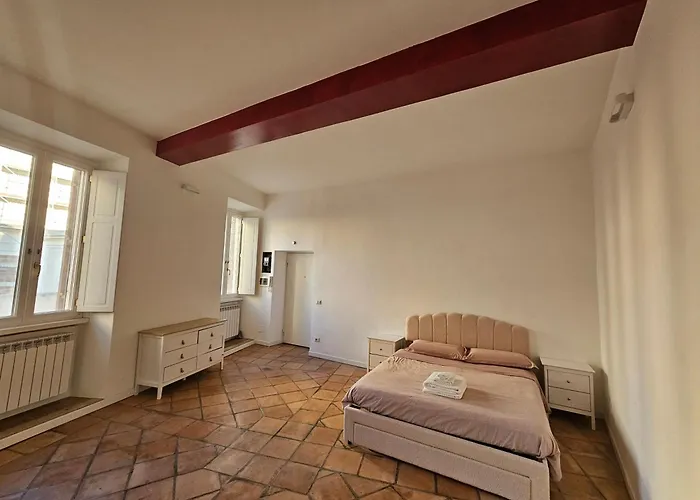 Domus Imperialis Trevi Fontis דירה